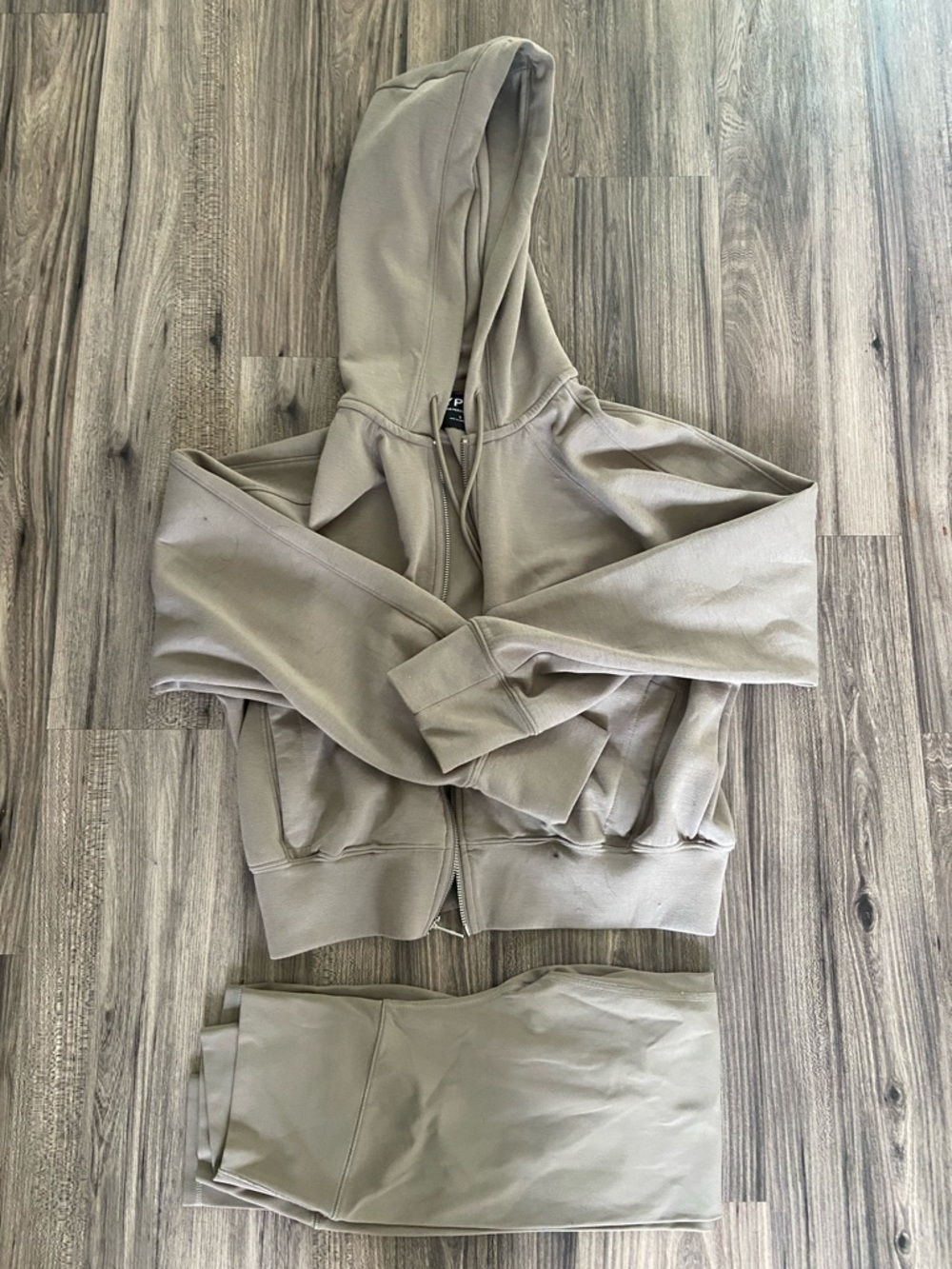 Abercrombie Taupe Athletic Matching Set